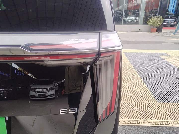 Фото 8 - GAC Trumpchi M8