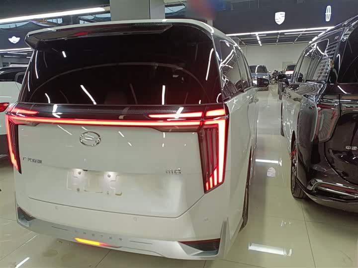 Фото 7 - GAC Trumpchi M8