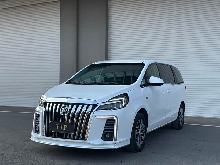 Фото 1 - Buick GL8 ES