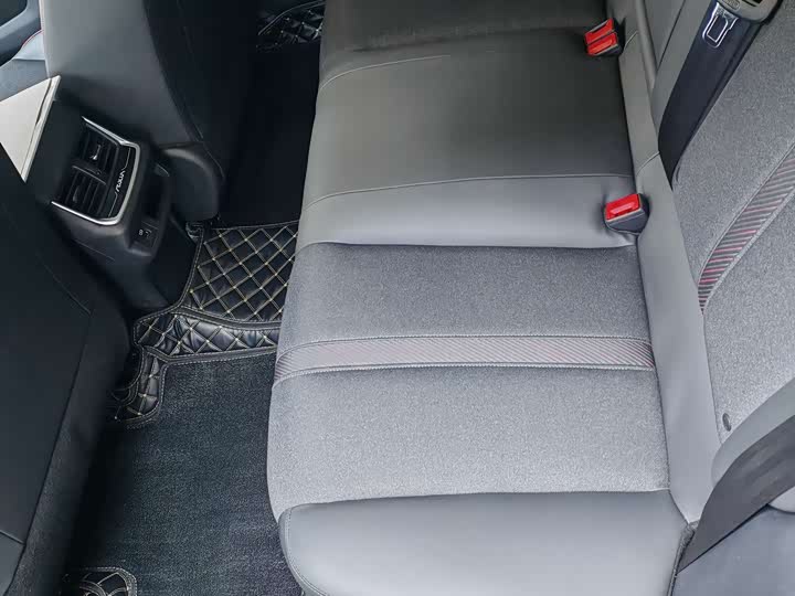 Фото 5 - Dongfeng Aeolus Yixuan Max