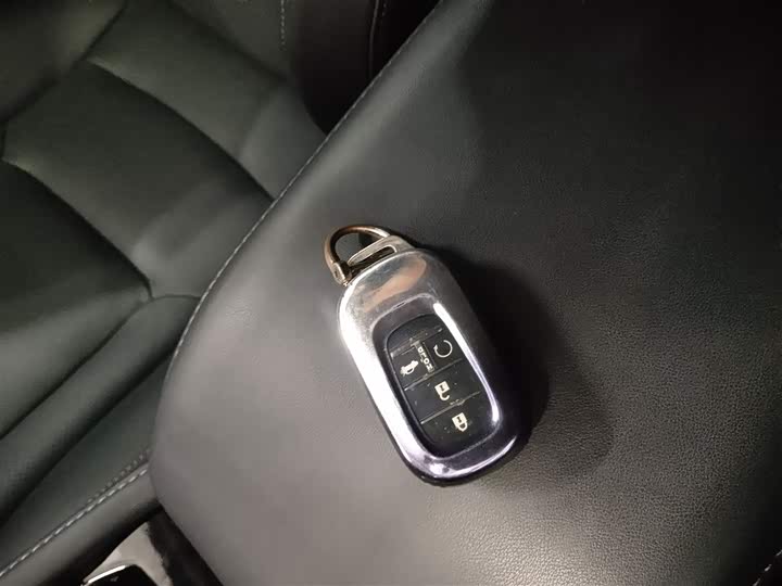 Фото 9 - Honda Accord