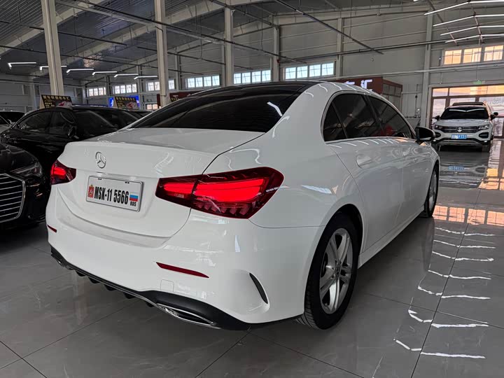 Фото 4 - Mercedes-Benz A-Class