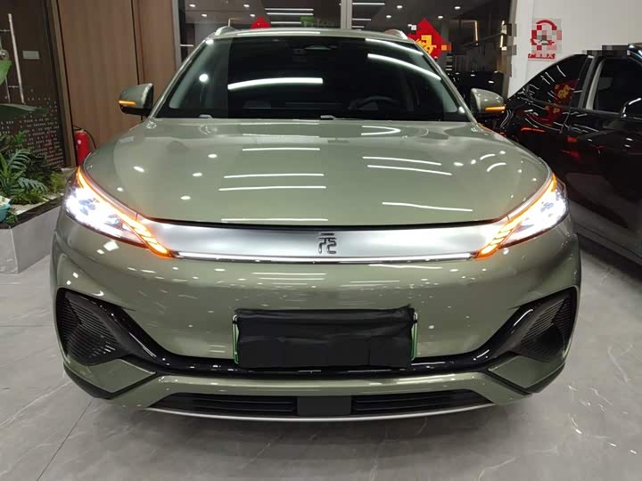 Фото 3 - BYD Yuan Plus