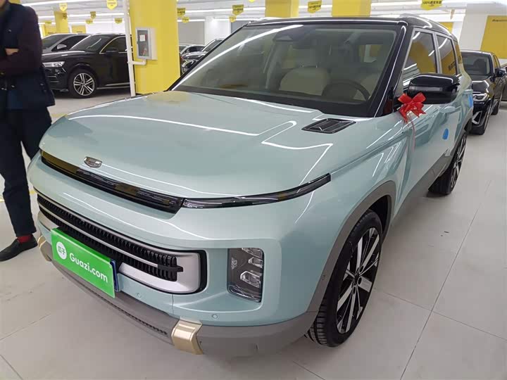 Фото 1 - Geely Icon