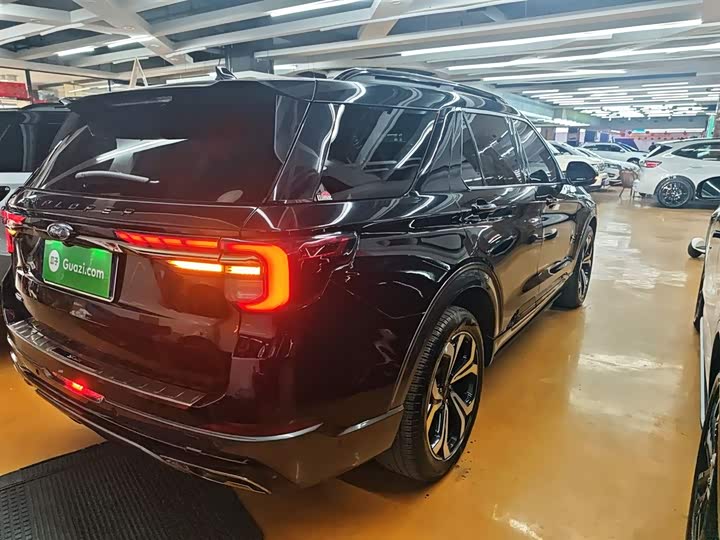 Фото 7 - Ford Explorer