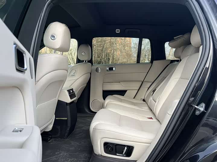 Фото 5 - LiXiang L7