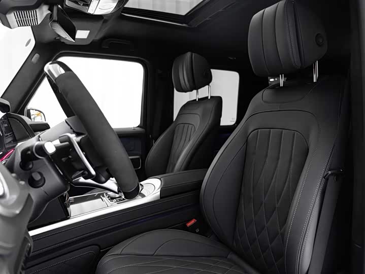 Фото 8 - Mercedes-Benz G-Class