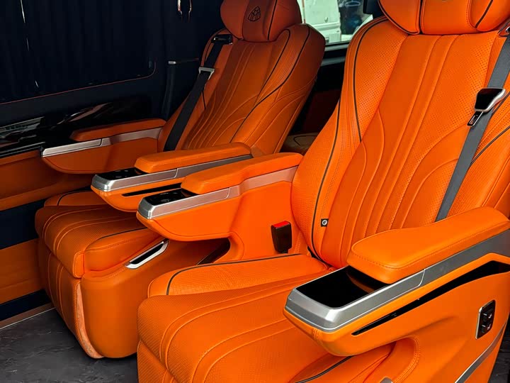 Фото 7 - Mercedes-Benz Vito