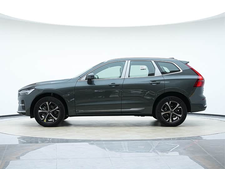 Фото 7 - Volvo XC60