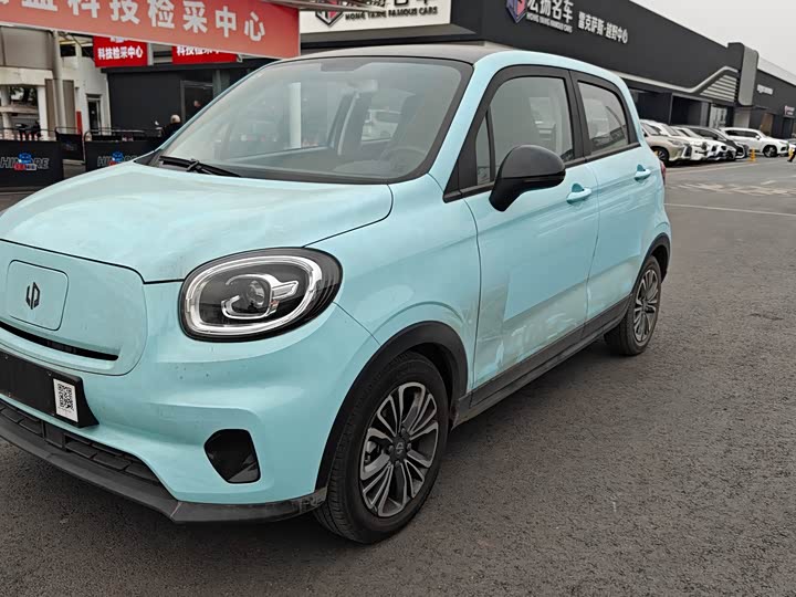 Фото 1 - Leapmotor T03