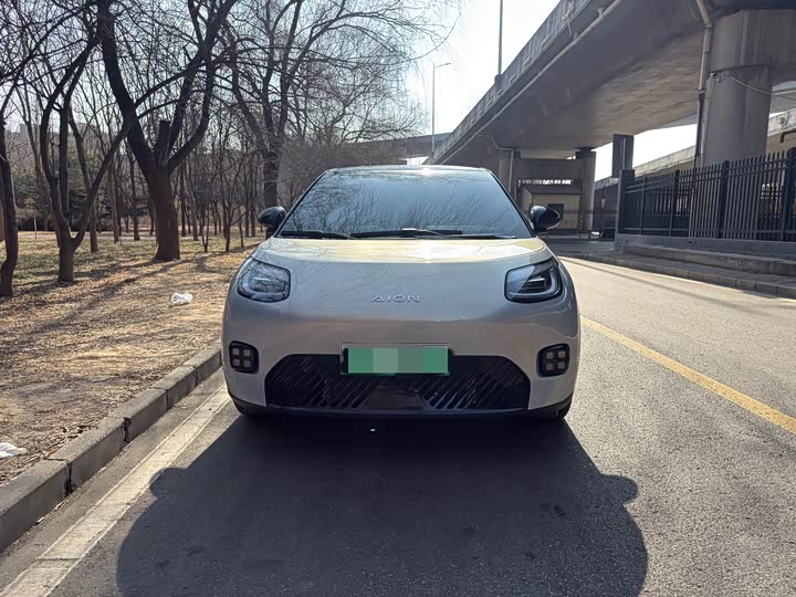 Фото 1 - GAC Aion UT