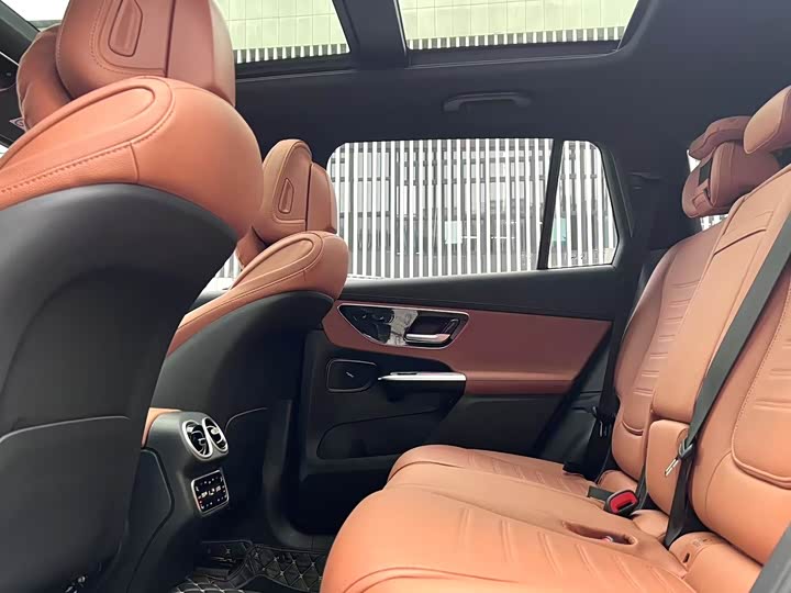 Фото 5 - Mercedes-Benz GLC-Class