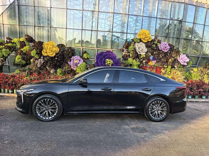 Фото 3 - Bestune B70