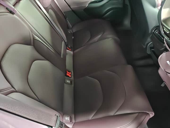 Фото 7 - Xiaomi SU7