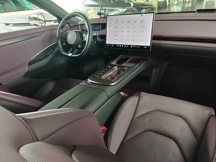 Фото 8 - Xiaomi SU7