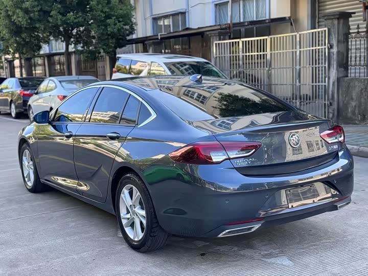 Фото 7 - Buick Regal