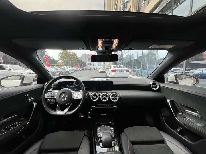 Фото 5 - Mercedes-Benz CLA-Class