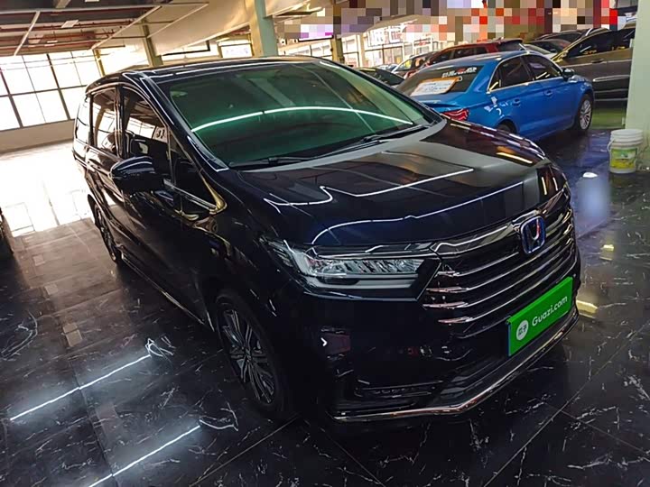 Фото 4 - Honda Odyssey