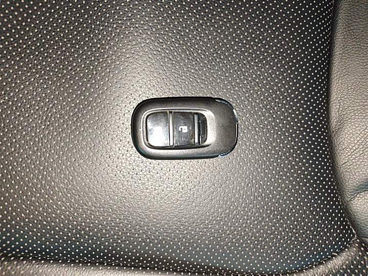 Фото 9 - Honda Odyssey