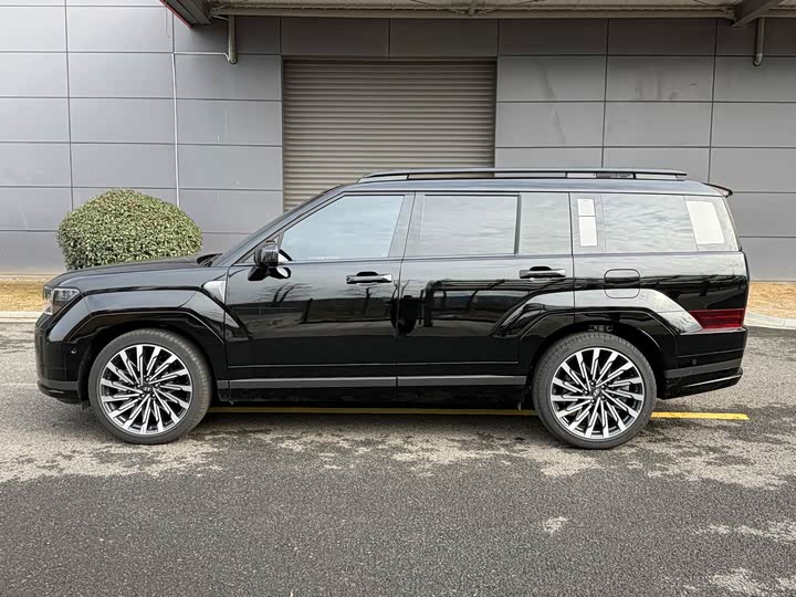 Фото 5 - Hyundai Santa Fe