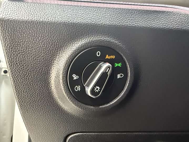 Фото 9 - Volkswagen Tayron