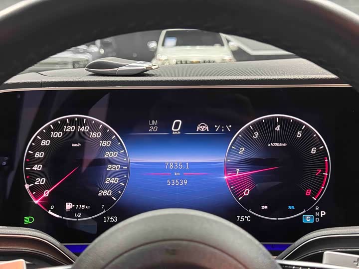 Фото 6 - Mercedes-Benz GLE-Class