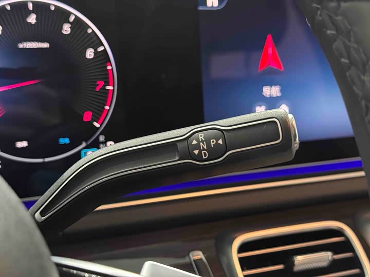 Фото 7 - Mercedes-Benz GLE-Class