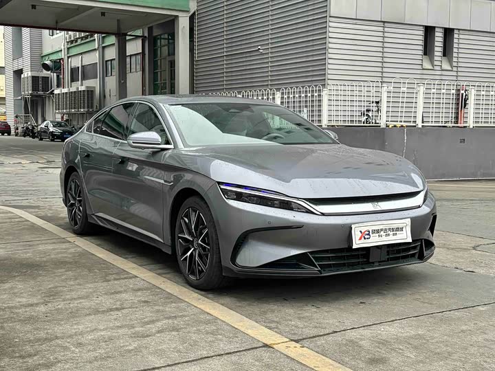 Фото 3 - BYD Han