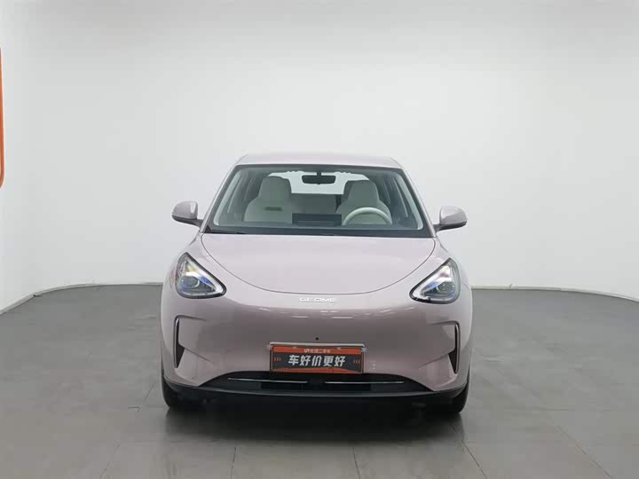 Фото 3 - Geely Galaxy Geome