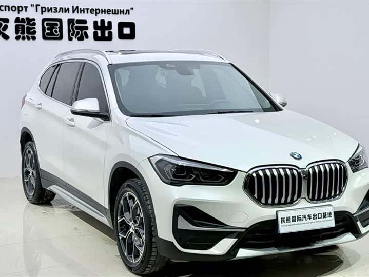 Фото 3 - BMW X1