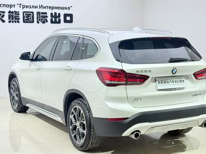 Фото 6 - BMW X1