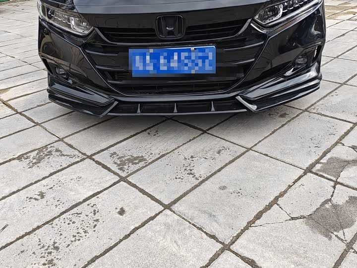 Фото 2 - Honda Accord