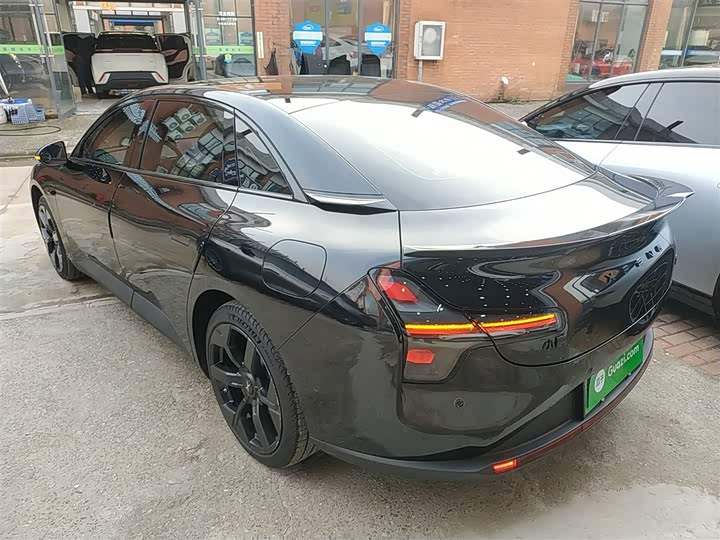 Фото 5 - XPeng Mona M03