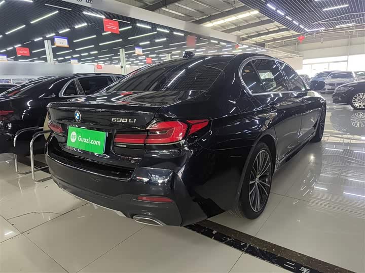 Фото 7 - BMW 5 Series