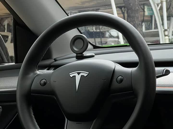 Фото 5 - Tesla Model Y