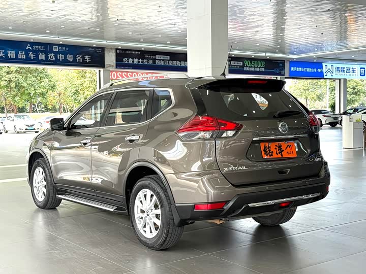 Фото 4 - Nissan X-Trail