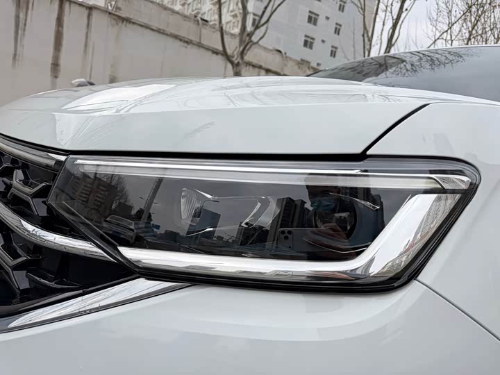 Фото 8 - Volkswagen Tayron