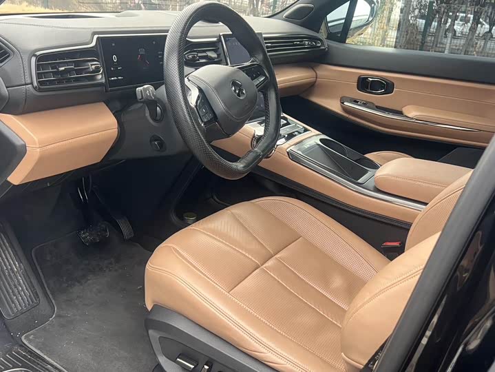 Фото 8 - Nio ES8