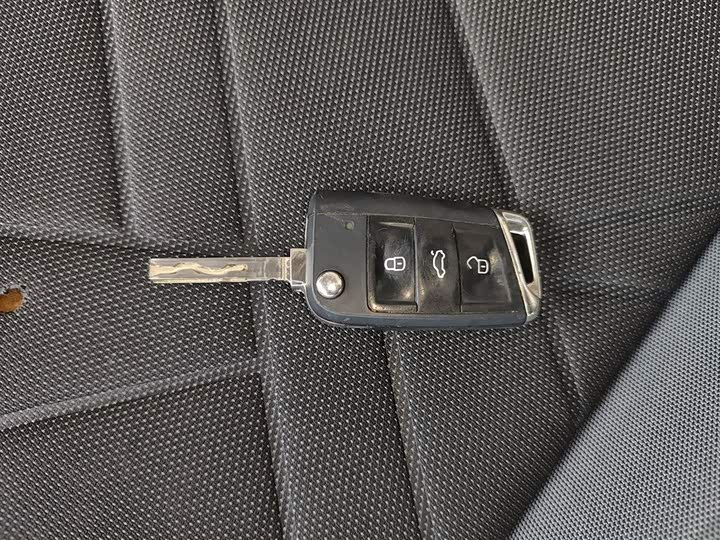 Фото 9 - Volkswagen Lavida