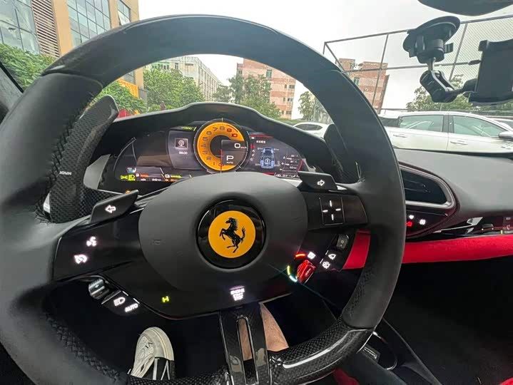 Фото 5 - Ferrari 296