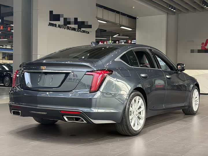 Фото 9 - Cadillac CT5