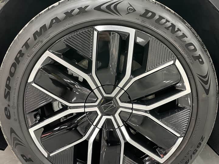 Фото 5 - Avatr 12