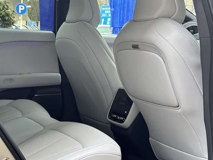 Фото 9 - XPeng F57