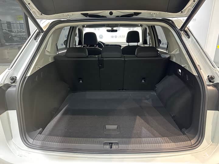 Фото 8 - Volkswagen Tayron