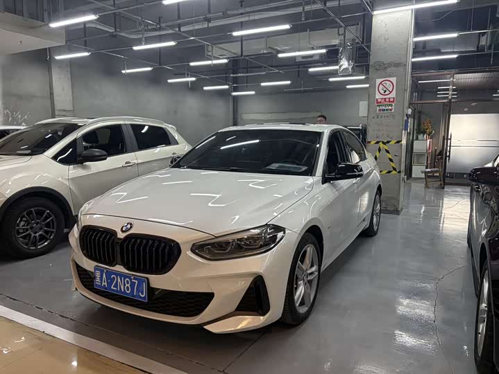 Фото 1 - BMW 1 Series