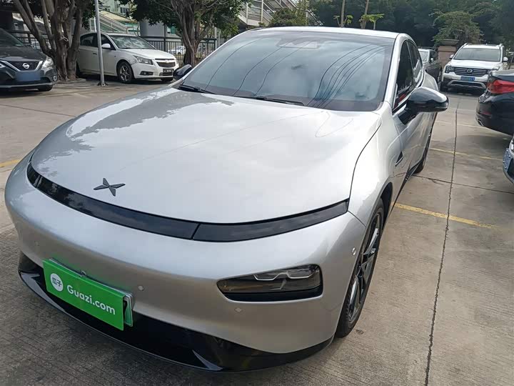 Фото 2 - XPeng P7