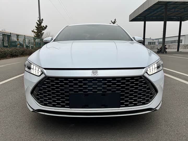 Фото 2 - BYD Qin Plus