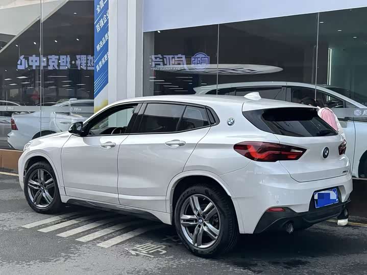 Фото 4 - BMW X2
