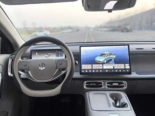 Фото 4 - Leapmotor B01