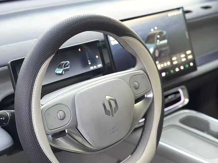 Фото 6 - Leapmotor B01